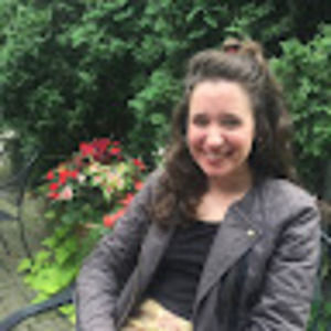 Meet your Posher, Alyssa